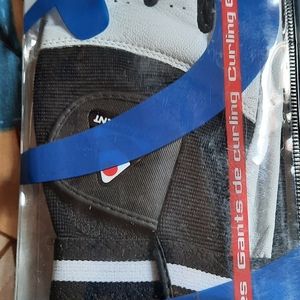 Brand new soft leather curling gloves